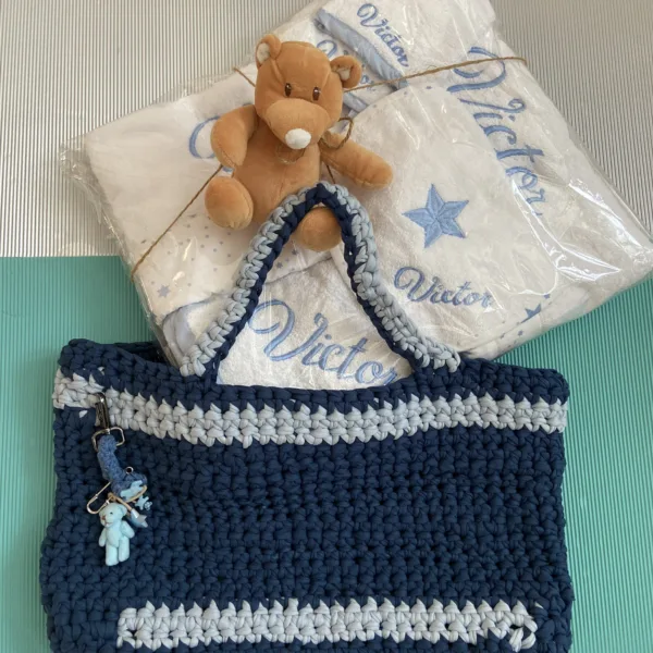 ''It's a boy'' crochet bag