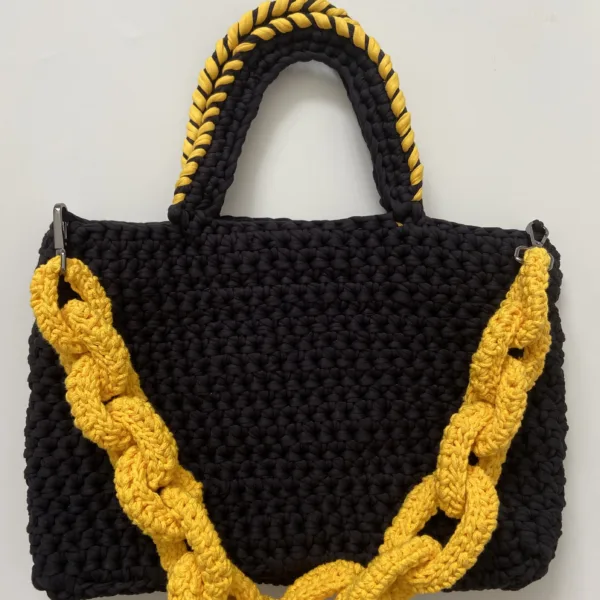 ''Saskia'' crochet bag