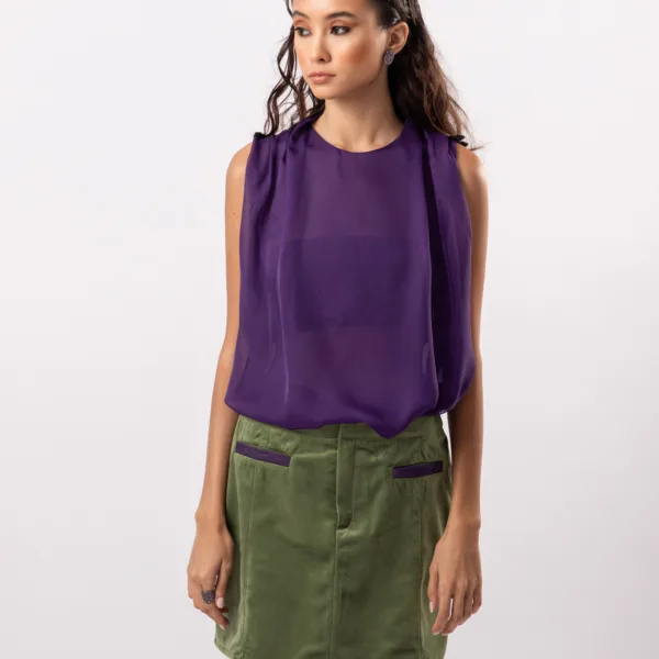“TARGET” VIOLET MOUSSELINE TOP WITH HANDMADE LEAF