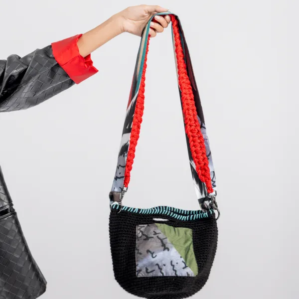“STRIPED LETTERS” CROCHET BAG