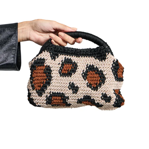 “ZURI” HANDMADE POUCH BAG