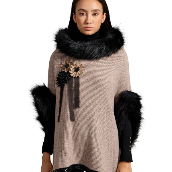 “NALA” PONCHO -2